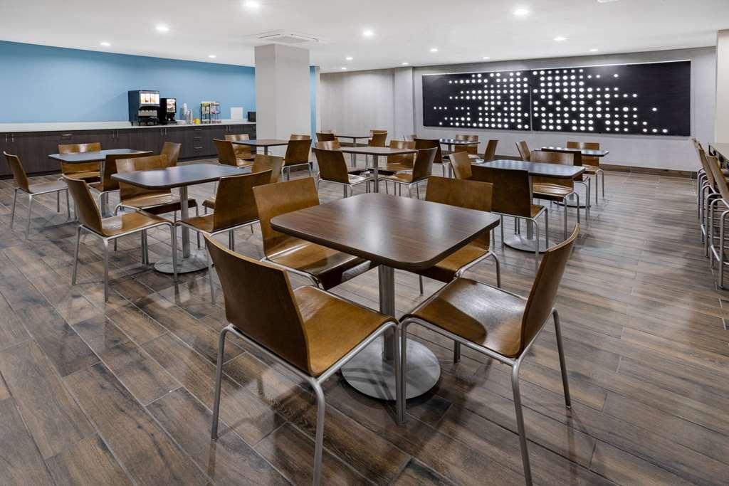 Days Inn By Wyndham Bronx Nyc Нью-Йорк Удобства фото